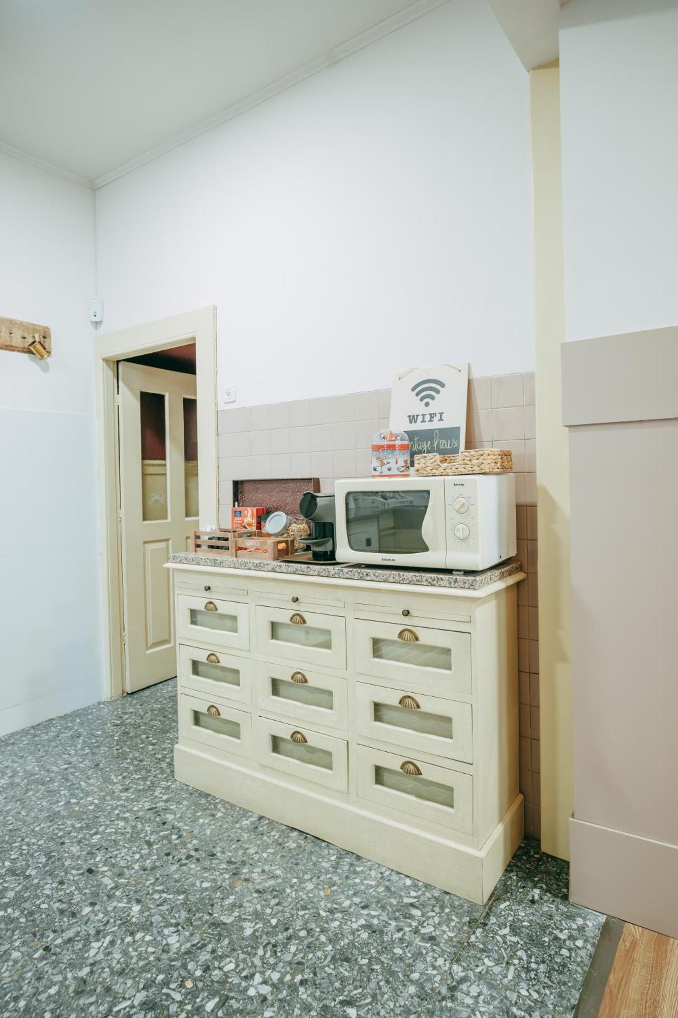 Vintage Beach House Matosinhos  Bagian luar foto